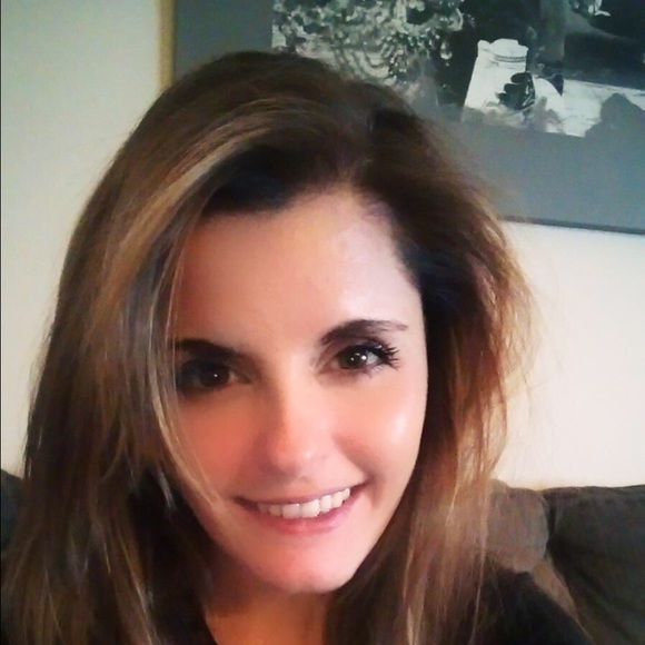 Meet your Posher, Lindsay - Picture 1 of 1