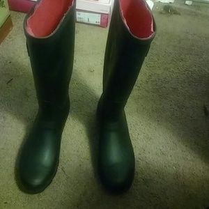 Rain boots