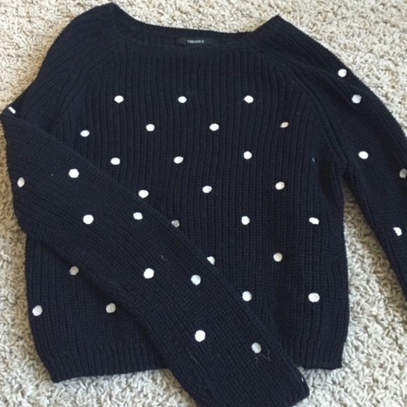 Polka dot crop sweater!!! :)