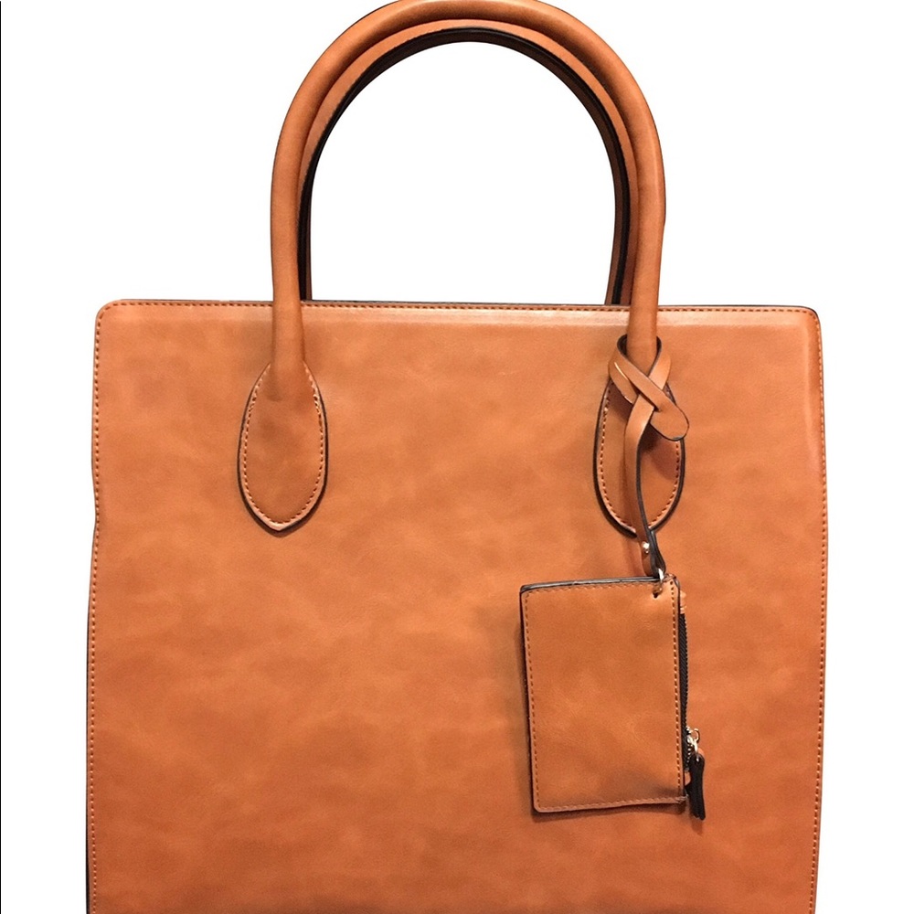 Large Structured Handbag Camel Holds iPad/tablet - Picture 8 of 8