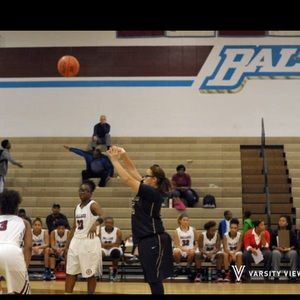 Meet your Posher, Hailey