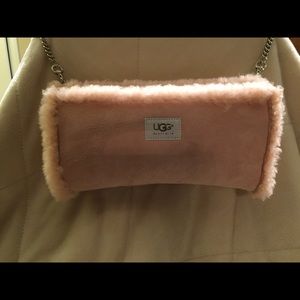 NWOT UGG Suede Shearling Sheep Hand Muff Clutch