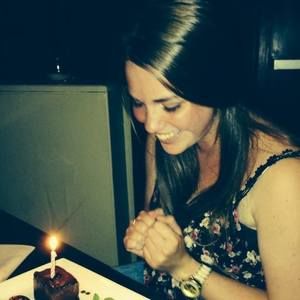 Meet your Posher, Shana