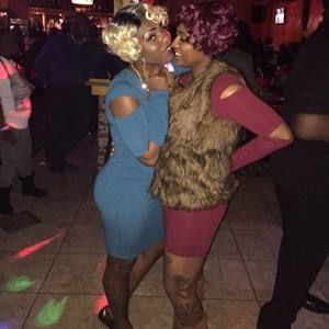 Meet your Posher, Sweetz