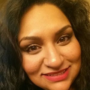 Meet your Posher, Cindy