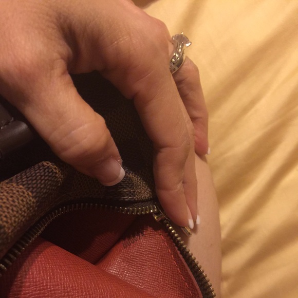 Sold🚫🚫AUTHENTIC Papillon damier  26 - Picture 3 of 4