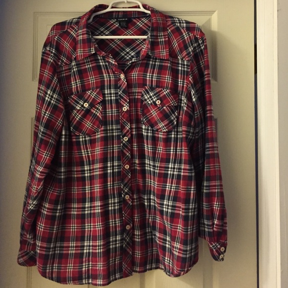 torrid Tops - Reposhed Flannel plaid button down