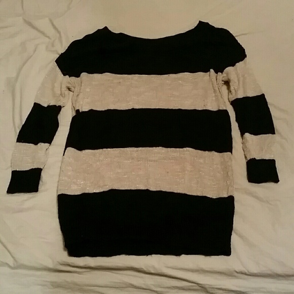 Banana Republic Black and Cream Striped Sweater