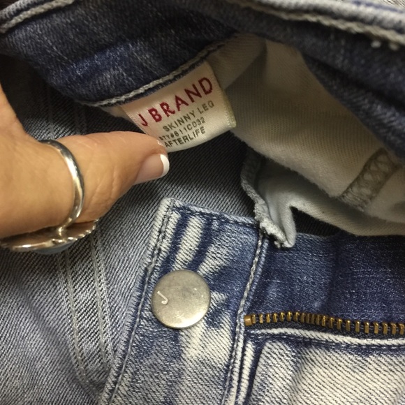 J brand jeans - Picture 3 of 4