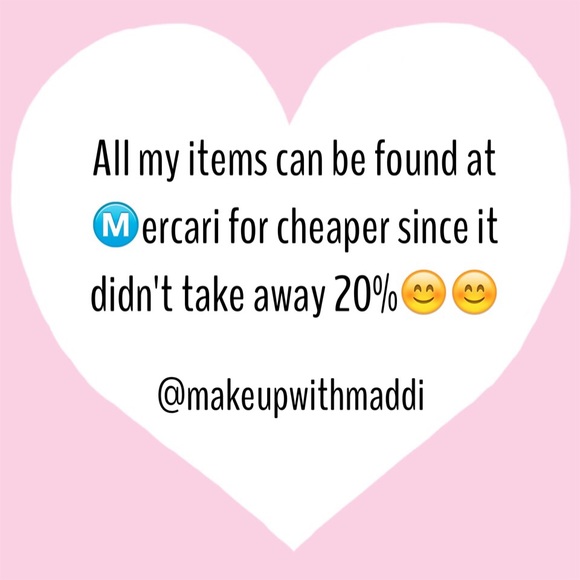 All my items are on Ⓜ️ercari . - Picture 1 of 1