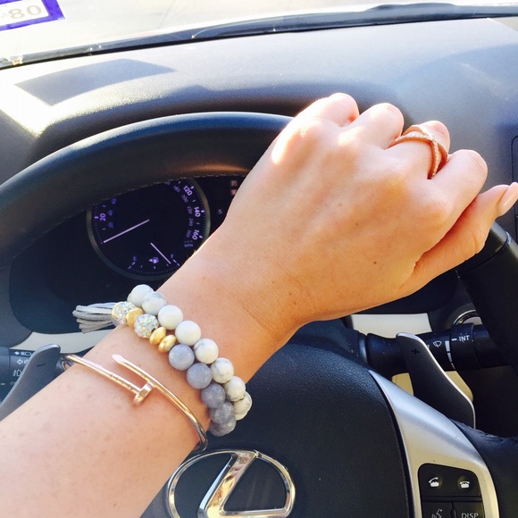 Jewelry - Rose gold nail wrapped bracelet