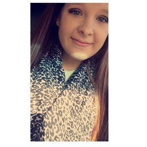 Meet your Posher, Jordyn