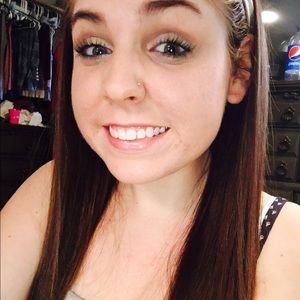 Meet your Posher, Katelynn