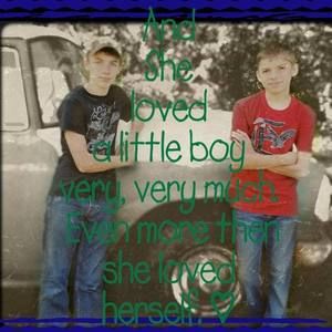 Meet your Posher, Angie