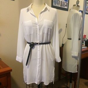 BRAND NEW: Long white tunic blouse.