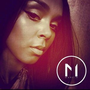 Meet your Posher, Alissa