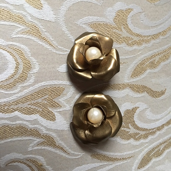Vintage style earrings- final markdown - Picture 1 of 1