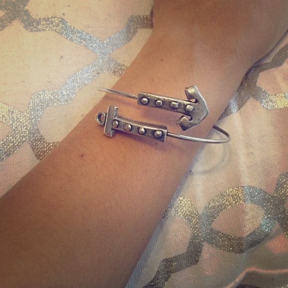 Alex and ani anchor bracelet