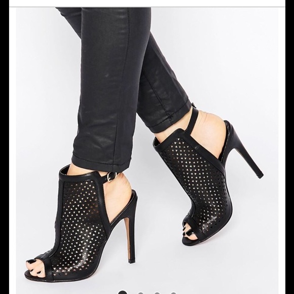 Pour la Victoire Shoes - ‼SOLD‼ Pour La Victoire Sandal Booties