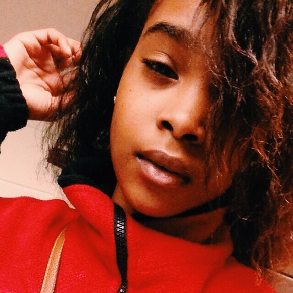 Meet your Posher, Jazmin