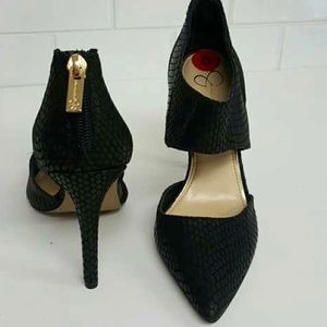 ✨NEW✨ Jessica Simpson Black Heels