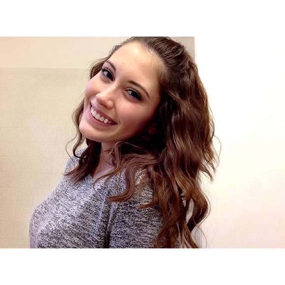 Meet your Posher, Haley