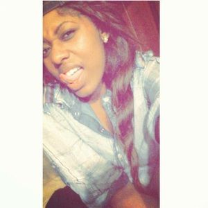 Meet your Posher, Mera