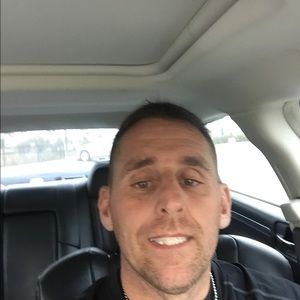 Meet your Posher, Tom