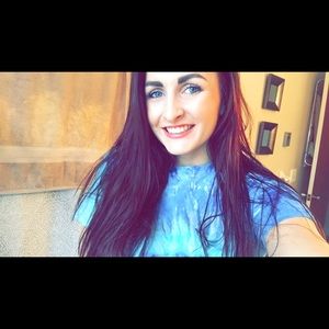 Meet your Posher, Nicole