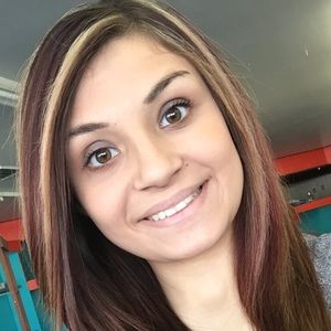 Meet your Posher, Laci