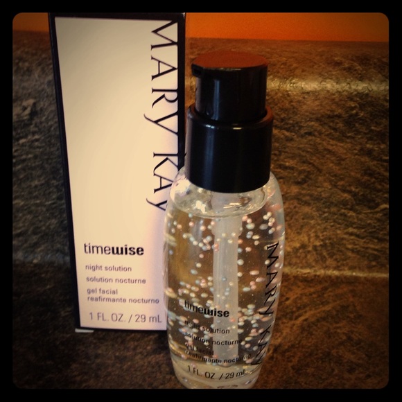 Mary Kay Timewise Night Solution - Picture 1 of 3