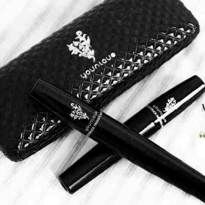 Younique 3D Fiber Lash Mascara