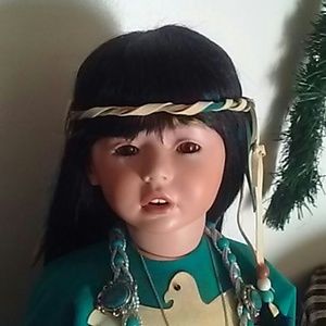 Meet your Posher, Tela