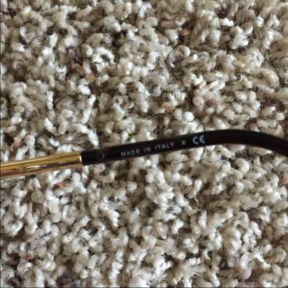 Chanel 100% authentic guaranteed!!!!!!! - Picture 3 of 3