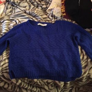 crop top sweater