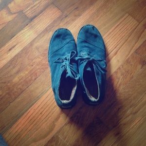 Toms booties!