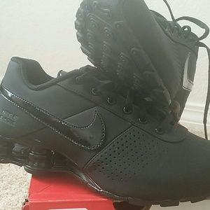 THE PERFECT PAIR!! NIKE SHOES!!