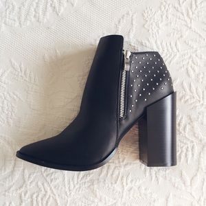 Black heeled JustFab 'Tonlie' Bootie