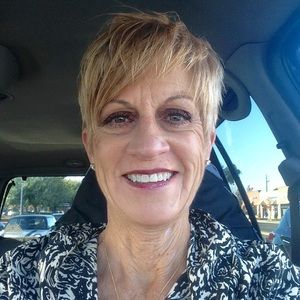 Meet your Posher, Edie