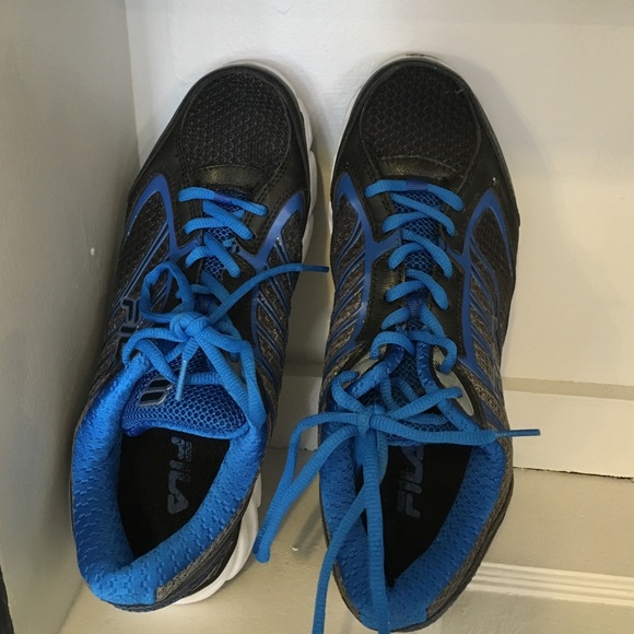 Fila men's running shoes size 9