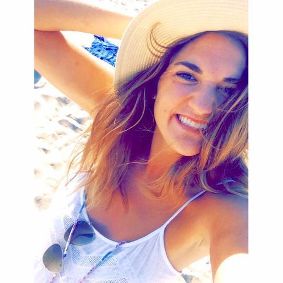 Meet your Posher, Marissa