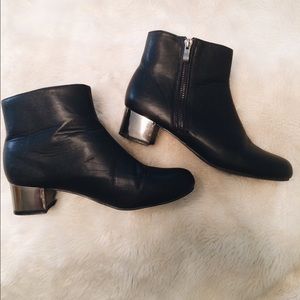 Tobi Shoes - Tobi Short Black Boots with Mirror Heel Tobi Shoes - Tobi Short Black Boots with Mirror Heel