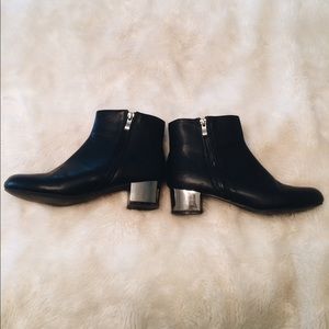 Tobi Shoes - Tobi Short Black Boots with Mirror Heel Tobi Shoes - Tobi Short Black Boots with Mirror Heel