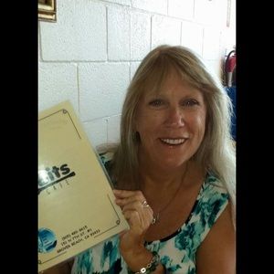 Meet your Posher, Vicki