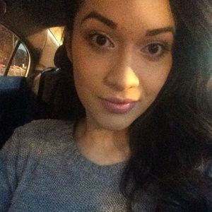 Meet your Posher, Lizbeth