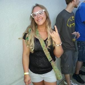 Meet your Posher, Danielle