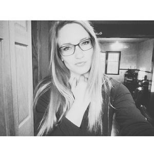 Meet your Posher, Caitey