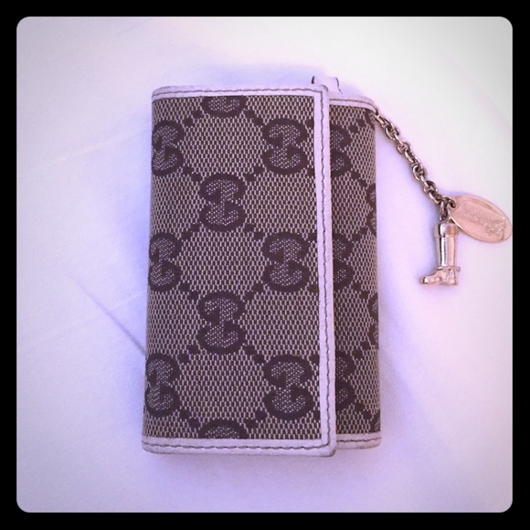 💜 Gucci Key Holder