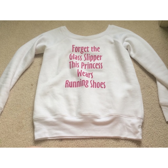 Bella Tops - Crew neck