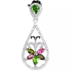 💯% 925 sterling silver emerald & topaz pendant 💚